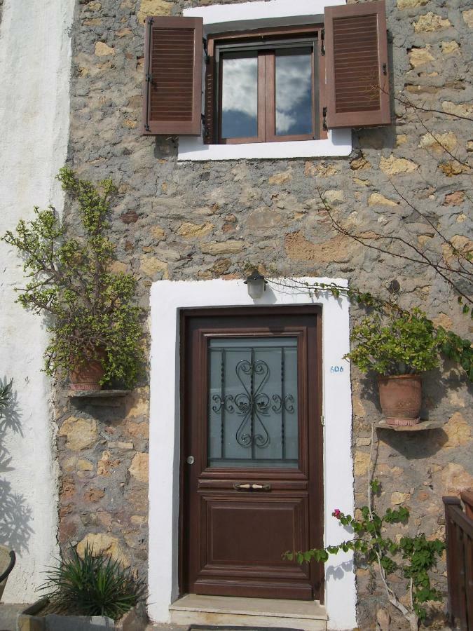 Hiona Cottage Palekastro Exterior foto