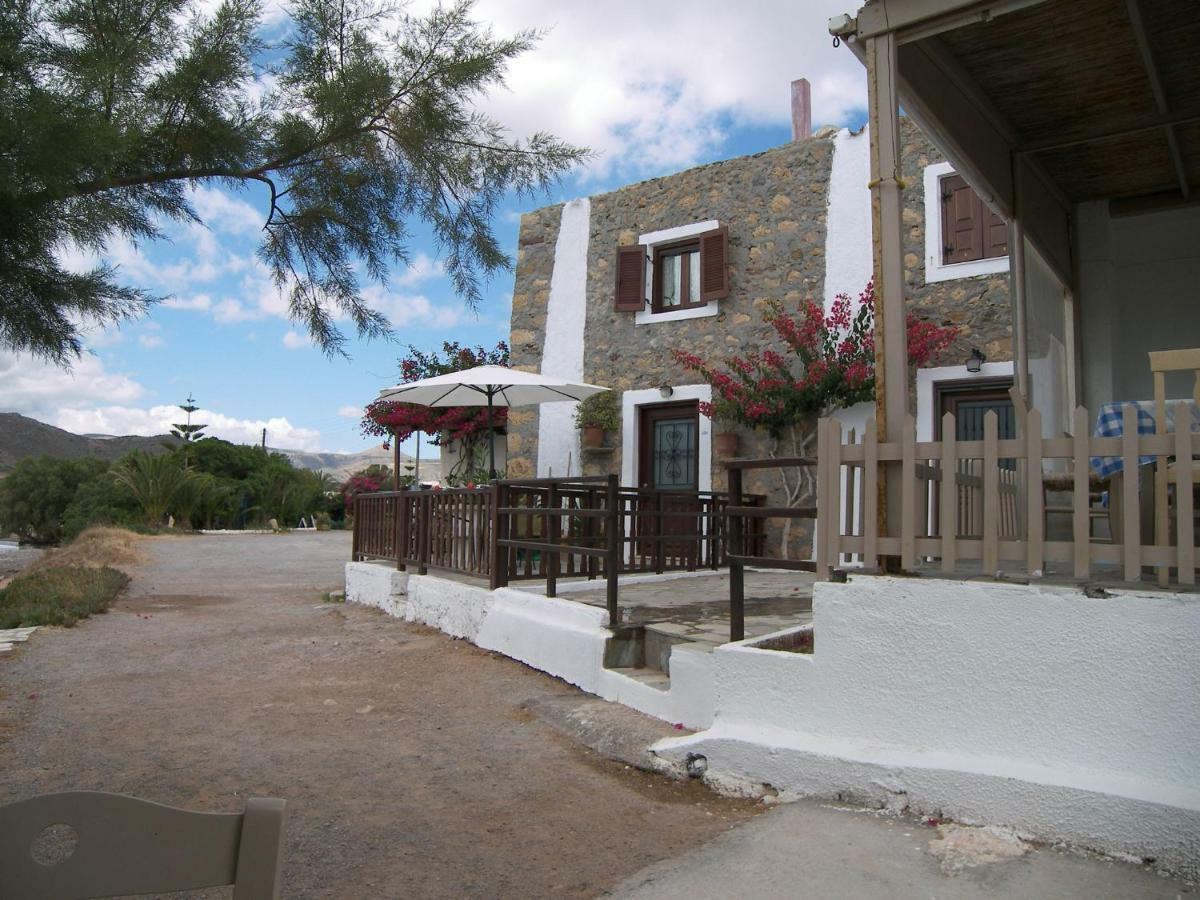Hiona Cottage Palekastro Exterior foto